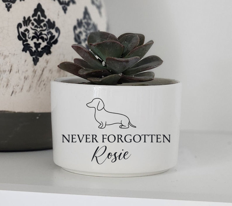 Pet memorial planter, dog memorial, loss of pet gift, personalized gift flower pot, custom dog breed loss of dog, pet memorial gift il_794xN.5810226590_h0vw.jpg