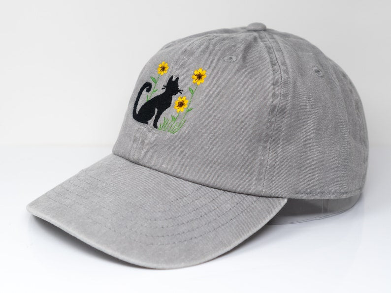 Cat and Flower Embroidered Kitten Baseball Cap, Washed Cotton Curve Brim Summer Hat