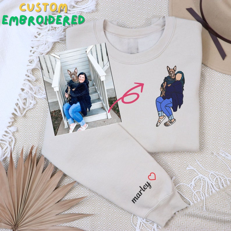 Custom Embroidered Sweatshirt, Personalized Embroidered Shirt, Embroidered Sweatshirt Gifts, Gift For Mom, Gift For Her, Couple Giftsca.