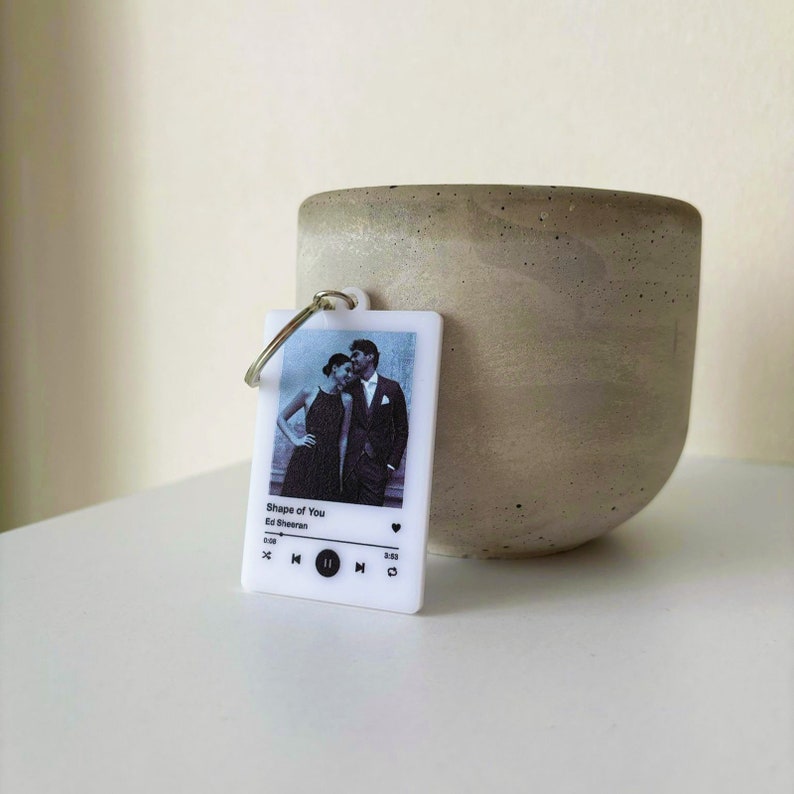 Personalized Song Keychain, Custom Photo Keychain, Music Keychain, Unique Gifts for Her, Album Keychain, Gift for Couple, Song Keyring il_794xN.5952626566_loeu.jpg