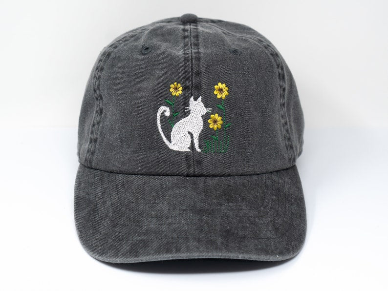 Cat and Flower Embroidered Kitten Baseball Cap, Washed Cotton Curve Brim Summer Hat