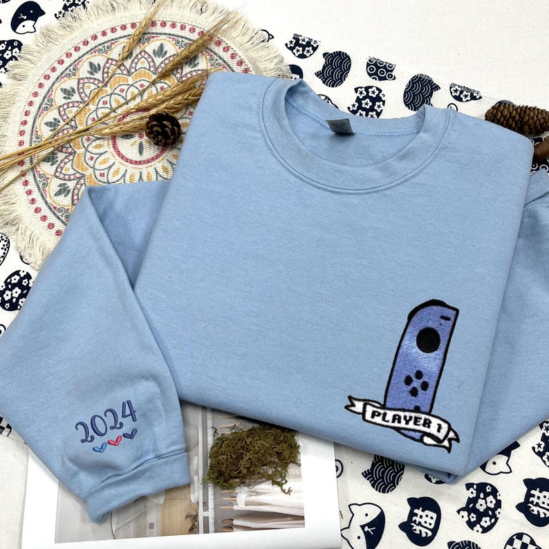 Matching Couple Sweatshirt with Player 1 and Player 2 Embroidery, Couple Crewneck, Personalized Anniversary Shirt, First Year Anniversary il_794xN.6383520013_mjbh.jpg