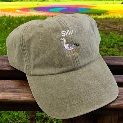Embroidered Silly Goose Cap - Vintage Humorous Baseball Hat - Mom Dad Wildlife Baseball Cap - Outdoor Animal Camping Hat - Father's Day Gift