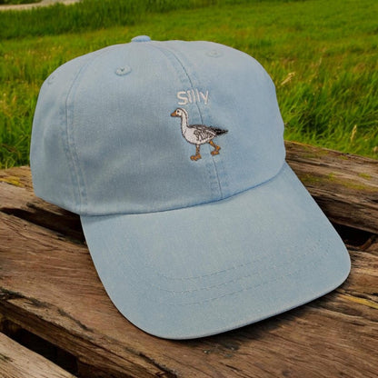 Embroidered Silly Goose Cap - Vintage Humorous Baseball Hat - Mom Dad Wildlife Baseball Cap - Outdoor Animal Camping Hat - Father's Day Gift