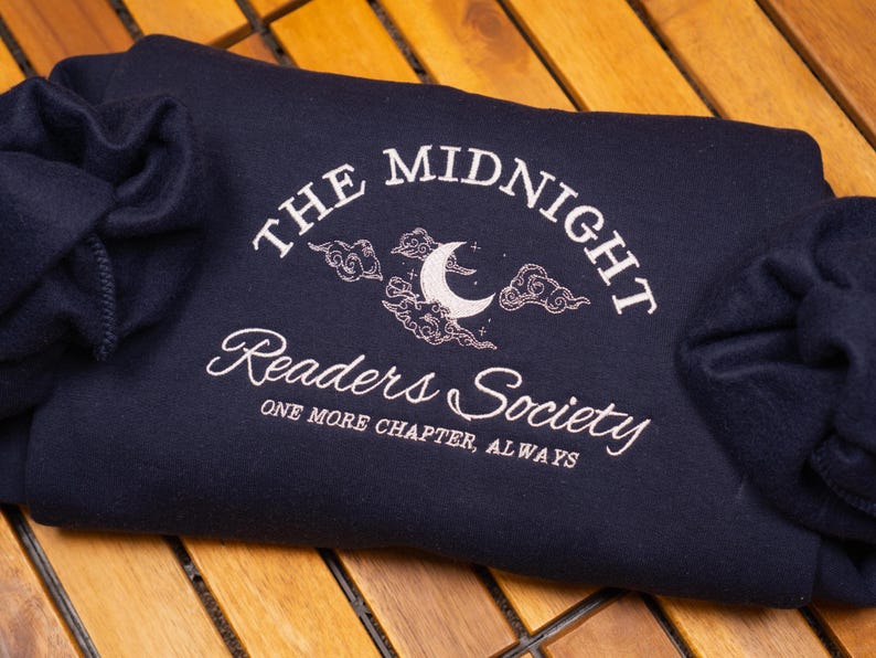 Embroidered Late Night Readers Club Sweatshirt: Cozy Book Lover Gift