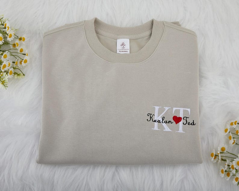 Personalized Embroidered Couple Sweatshirt for Boyfriend,Custom Embroidered Couple Hoodie with Name,Anniversaries Gifts,Valentines Day Gifts
