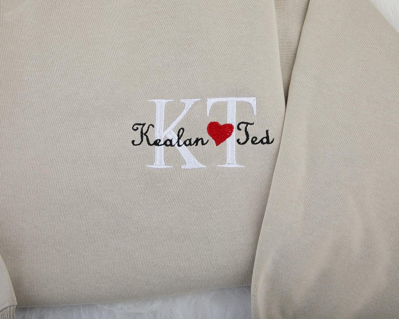 Personalized Embroidered Couple Sweatshirt for Boyfriend,Custom Embroidered Couple Hoodie with Name,Anniversaries Gifts,Valentines Day Gifts
