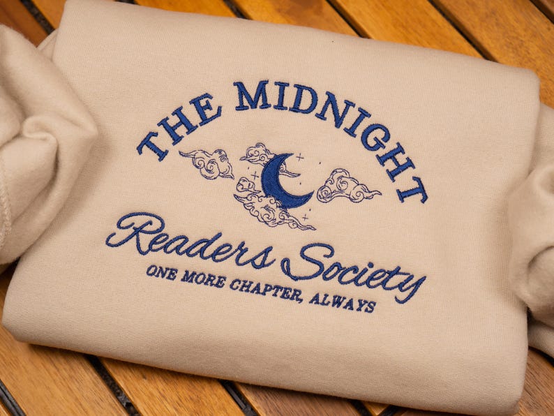 Embroidered Late Night Readers Club Sweatshirt: Cozy Book Lover Gift