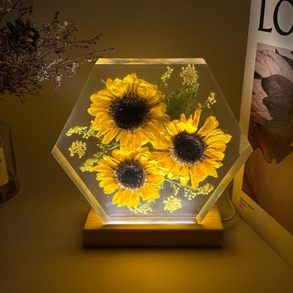 Flower resin lamp, birth flower epoxy lamp, sunflower lights shine brightly in the night, flower resin lamp, flower epoxy lamp, bedside lamp il_794xN.6798445659_gxcs.jpg