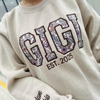 Custom Embroidered GIGI Sweatshirt, Gigi Floral Applique Sweatshirt, Custom Grandma Sweater, Gifts For New Grandmother, Mother's Day Gifts