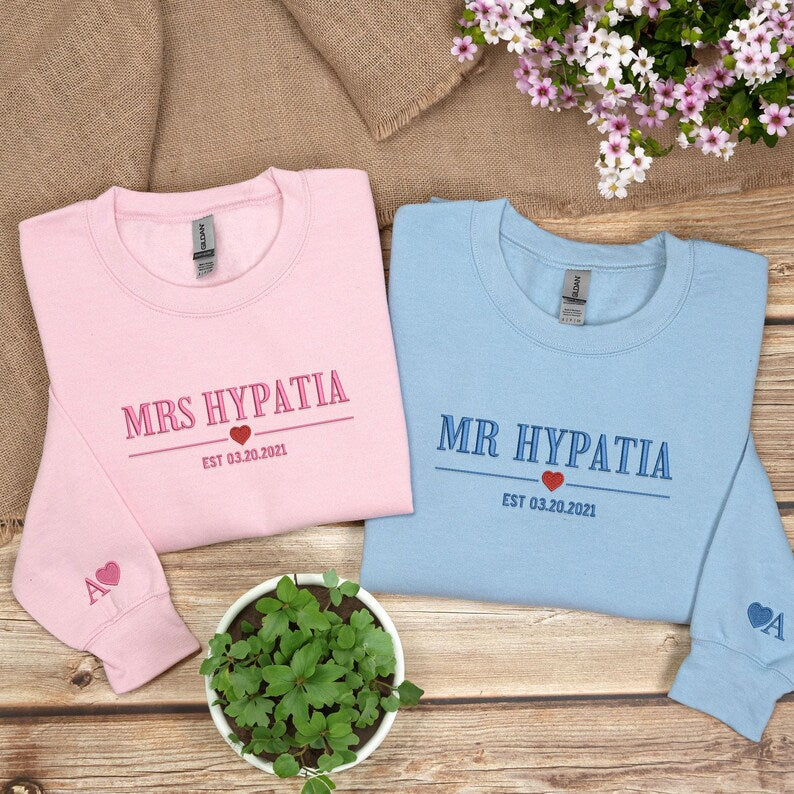Custom Embroidered Mr & Mrs Sweatshirt with Est Year, Personalized Couple Crewneck, Wedding Anniversary Gift