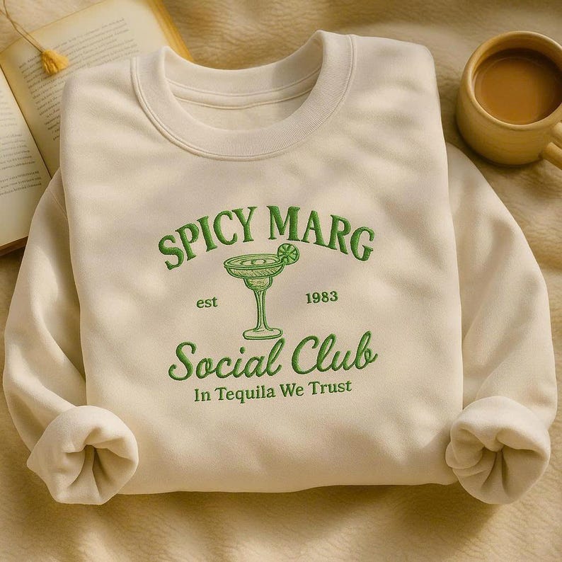 Spicy Marg Social Club Sweatshirt Retro Margarita Cocktail Graphic, In Tequila We Trust, Cozy Crewneck for Party Lovers and Fun Night Out Gift