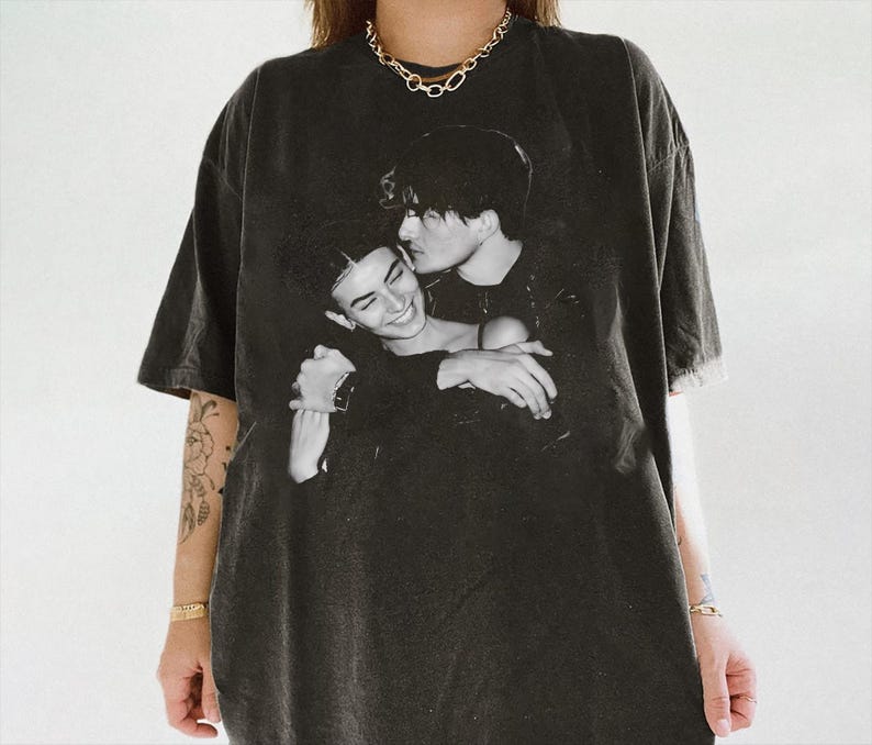 Custom Your Photo Shirt, Vintage Custom Picture Shirt, Gift for Girlfriend Boyfriend, Girlfriend Face Shirt, Your Own Picture Idea Tee il_794xN.7432077141_axaf.jpg