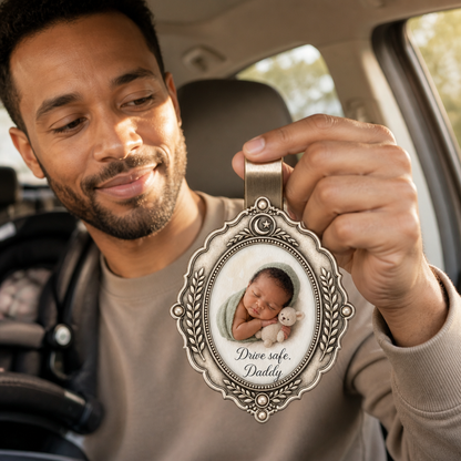 Drive safe, Daddy – Personalized Photo Car Visor Clip – Dad Gift mockup-held-6a793d39b481760214bef8ad.png