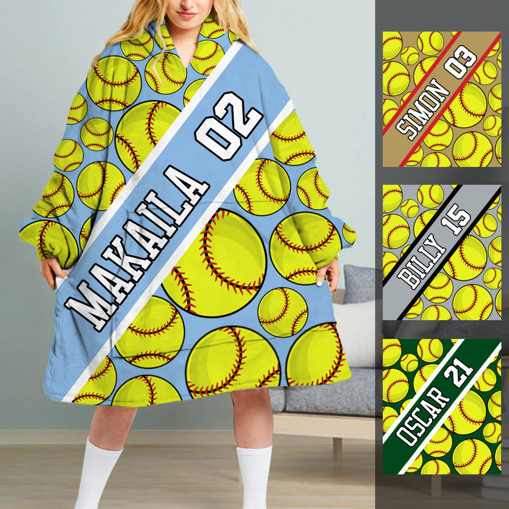 Softball Lovers Personalized Hoodie Blanket Gift For Friends oodie-mockup_gg_solfball_16.11.jpg
