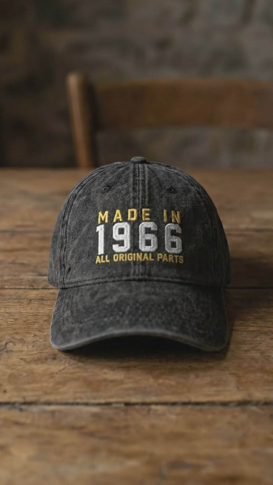 60th Birthday gift Vintage Embroidered Hat for 60th Birthday Born In 1965 Cotton Twill Cap 360e241a-c607-4191-af32-48f48ea794c7-PSL1737433101661186.mp4